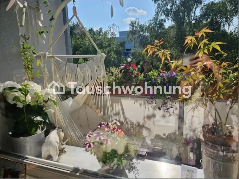 Tauschwohnung: Tausche 3 Zimmer hell mit Balkon gegen ab 4 Zimmer — photo 1